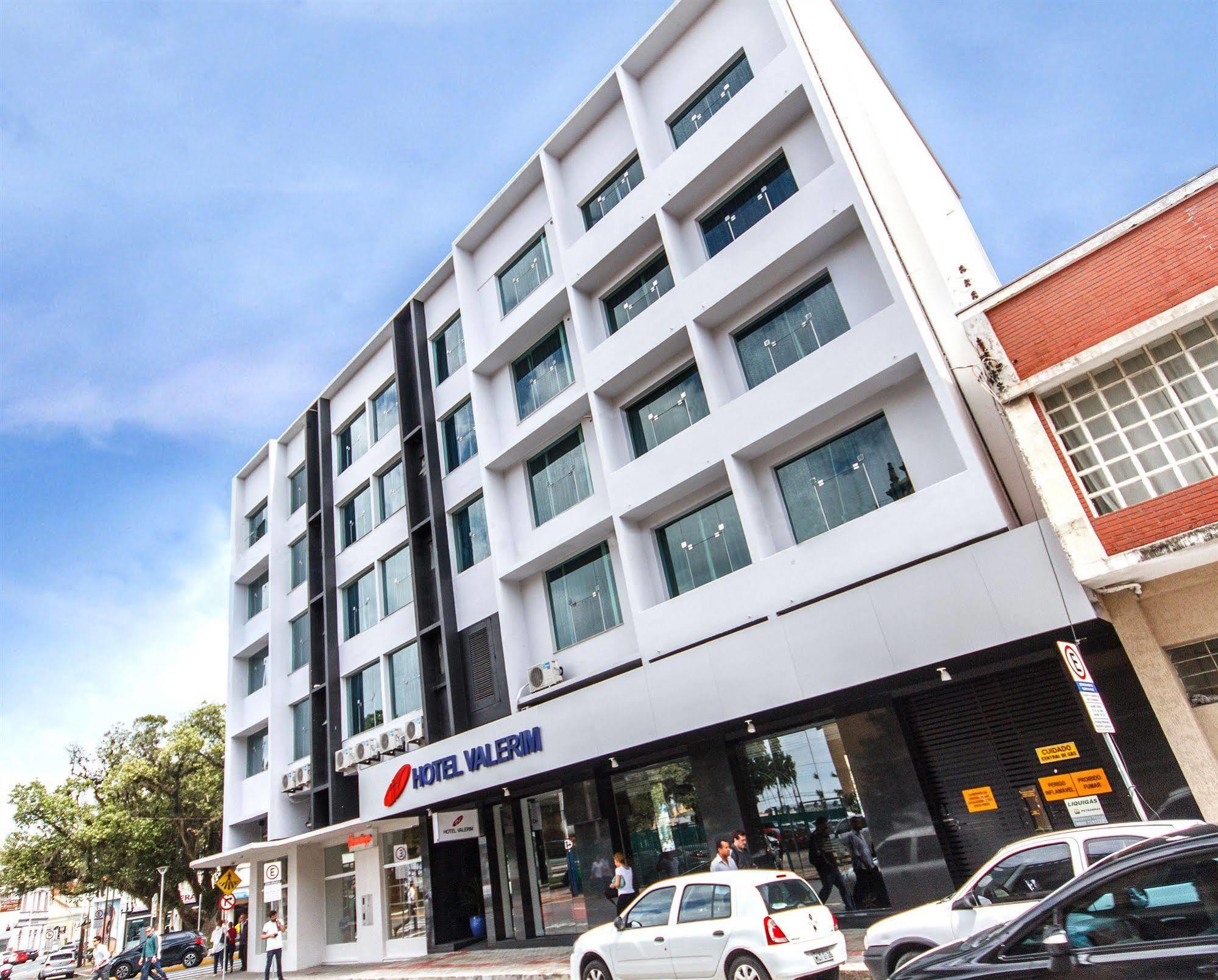 Hotel Valerim Itajai / Navegantes Esterno foto